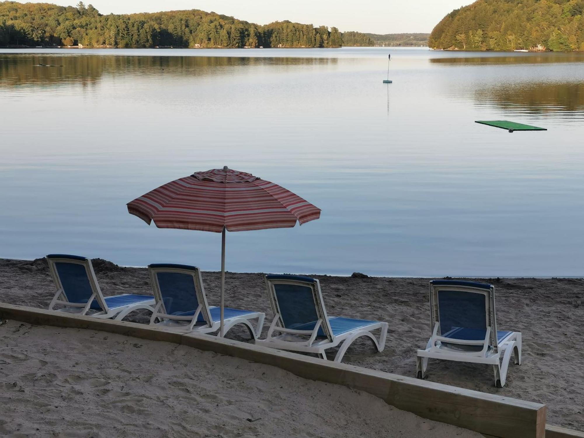 Muskoka Shores Cottages Порт-Карлинг Экстерьер фото