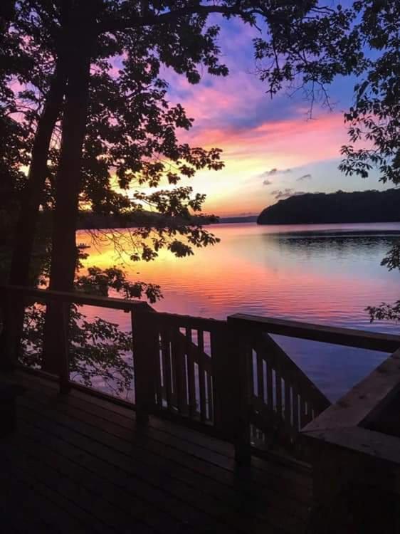 Muskoka Shores Cottages Порт-Карлинг Экстерьер фото
