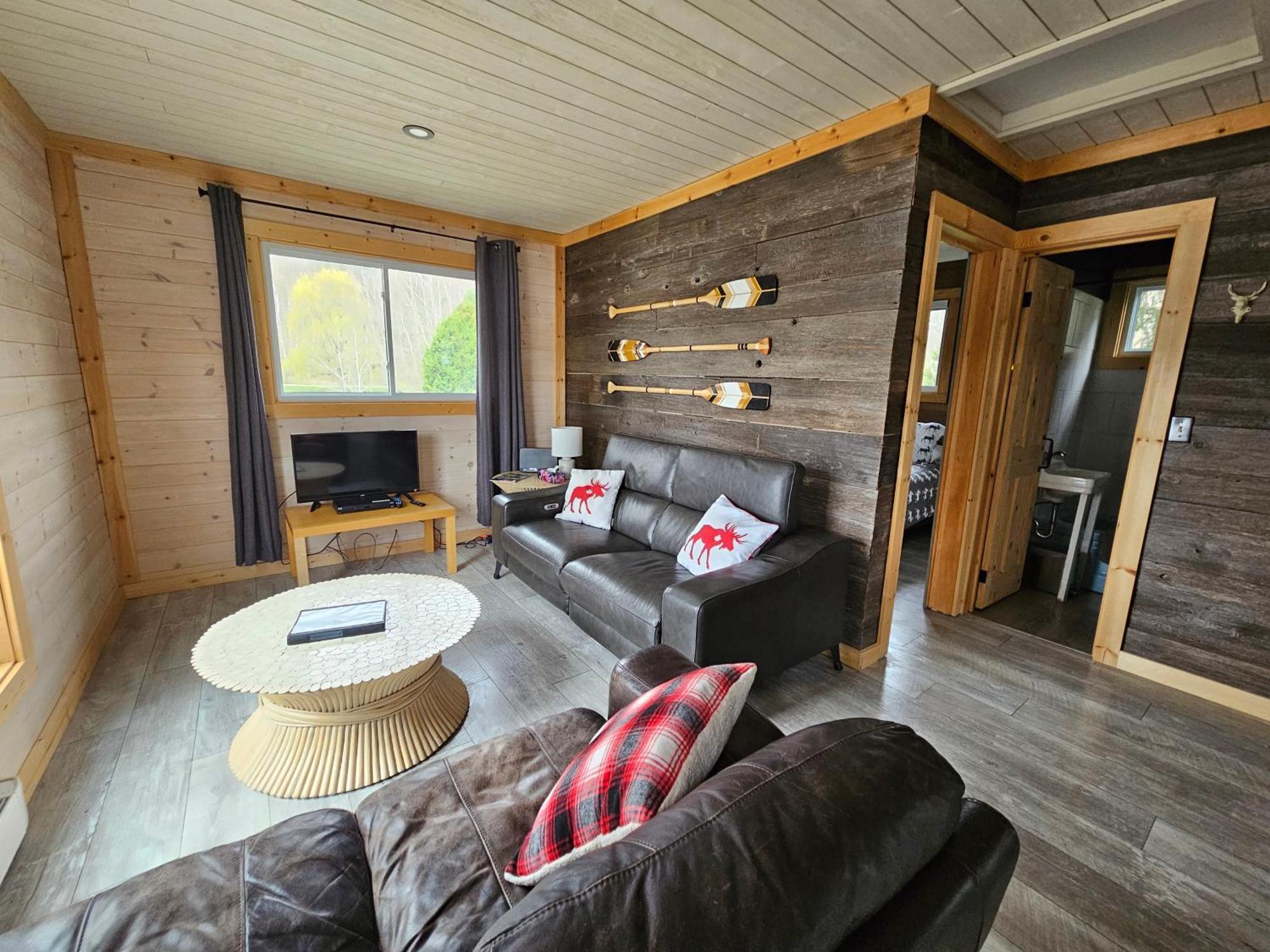 Muskoka Shores Cottages Порт-Карлинг Экстерьер фото