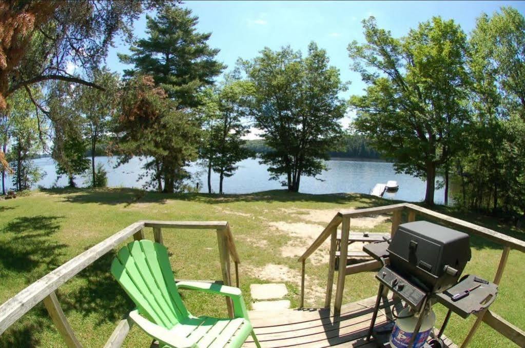 Muskoka Shores Cottages Порт-Карлинг Экстерьер фото